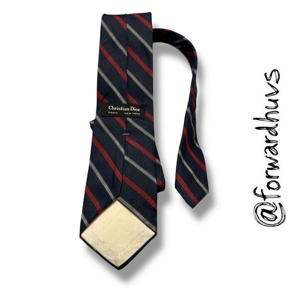 Christian Dior Neck Tie – Diagonal Stripe Design – 56” x 3.25” - Picture 3 of 8